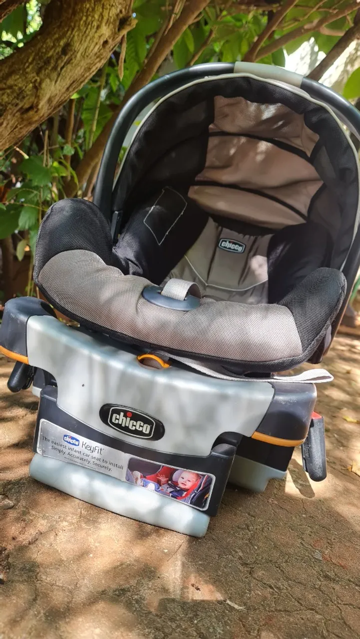 Bebe conforto marca chicco keyfit com base