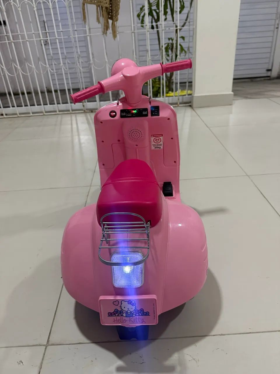 Lambreta hello kitty elétrica  - Foto 2