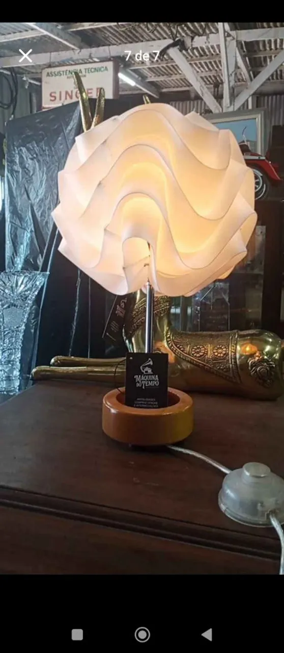 Luminária de Mesa Moderna leia descrição