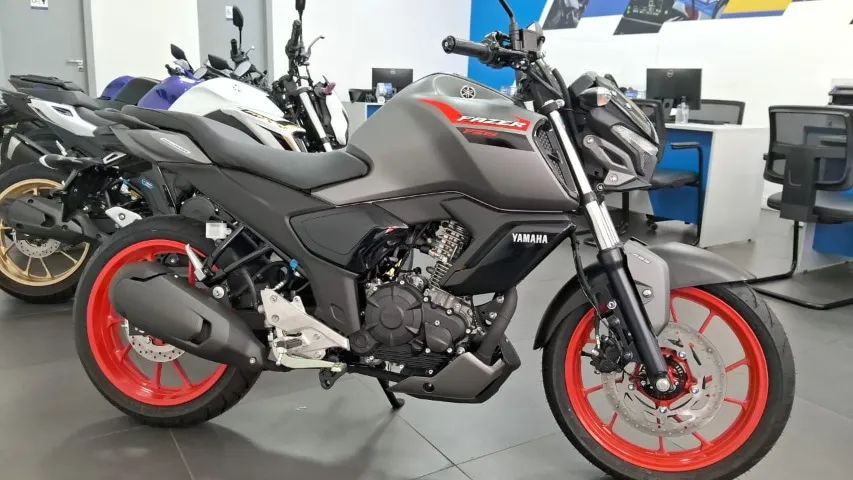 Fazer FZ 15 Modelo 25 + Emplacamento e Capacete Gratis, Ultimas Unidades! - Foto 5