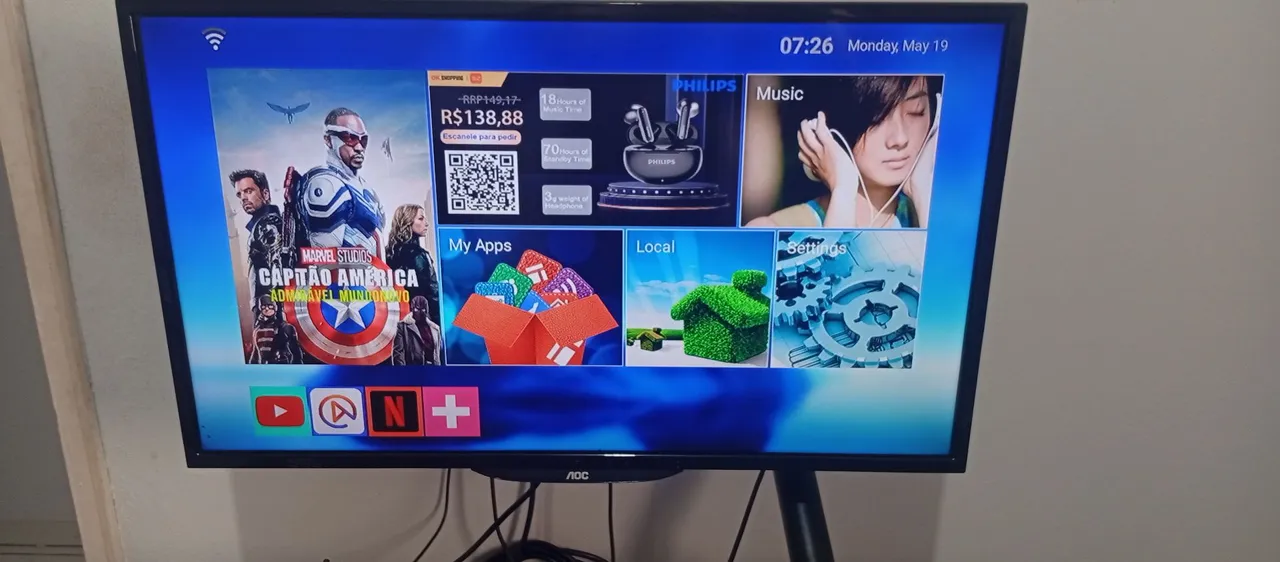 Tv AOC + Suporte articulado