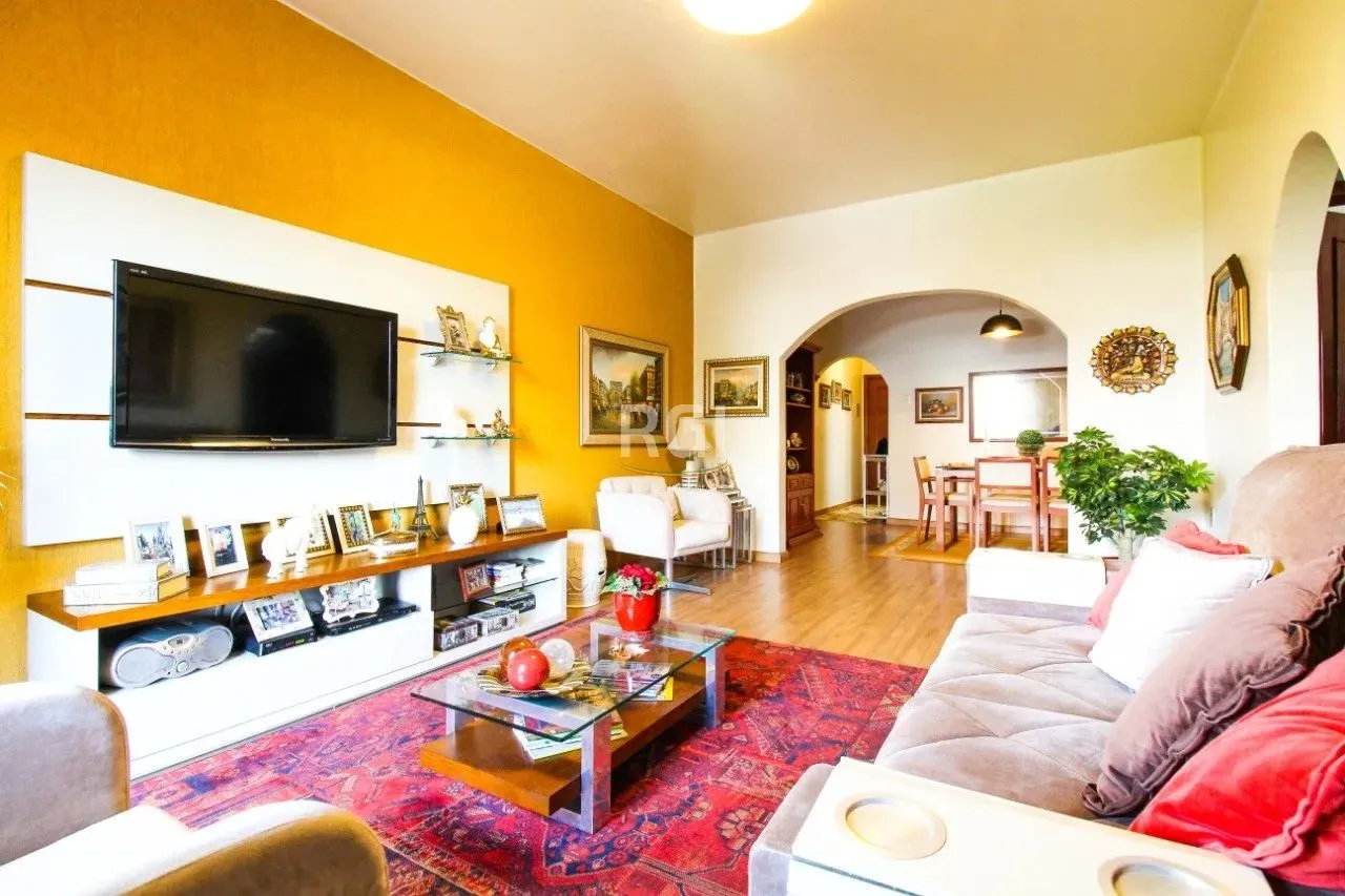 APARTAMENTO 2 DORMITÓRIOS BAIRRO SÃO GERALDO EM PORTO ALEGRE. Raridade impecável apartamen