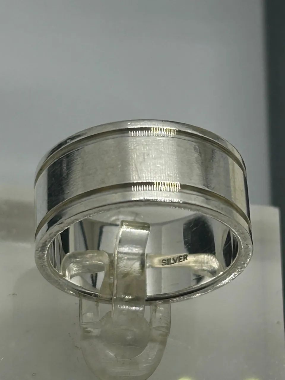 lindo anel de prata largo tamanho 16 - Foto 2