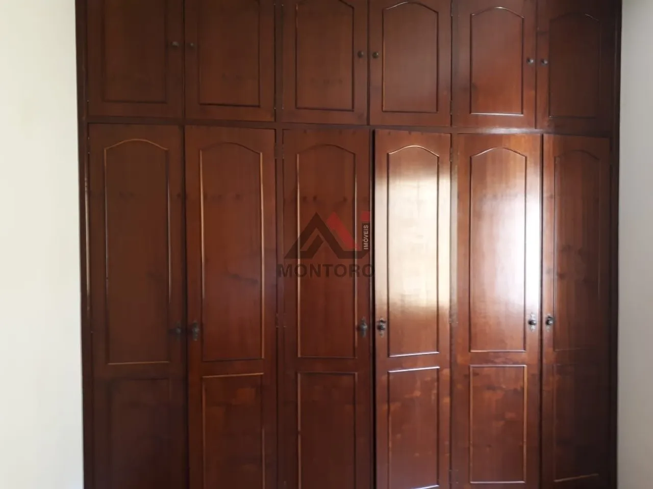 Venda de Casas / Condomínio na cidade de Araraquara