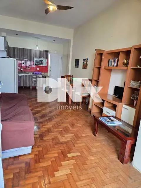 Apartamento : / Residencial / Copacabana