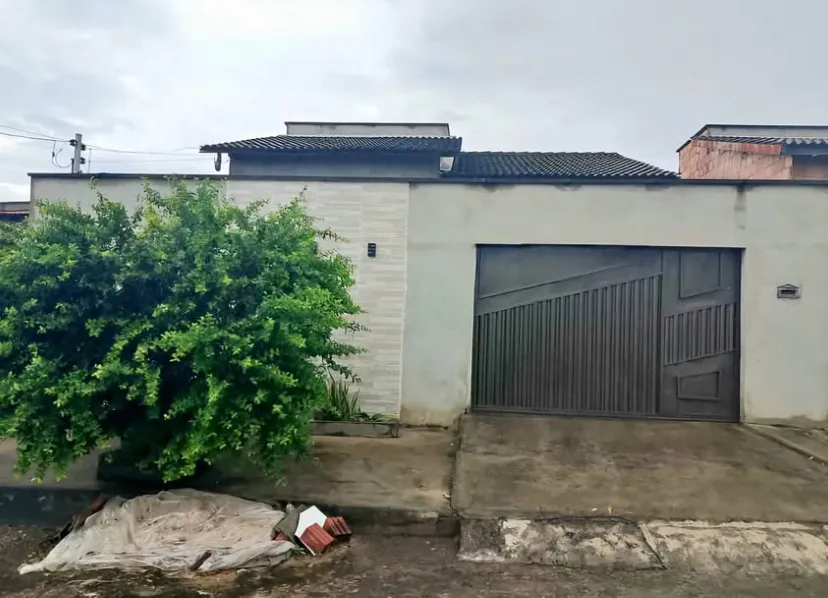 WB VENDE SE CASA NO CONJUNTO TAPAJÓS