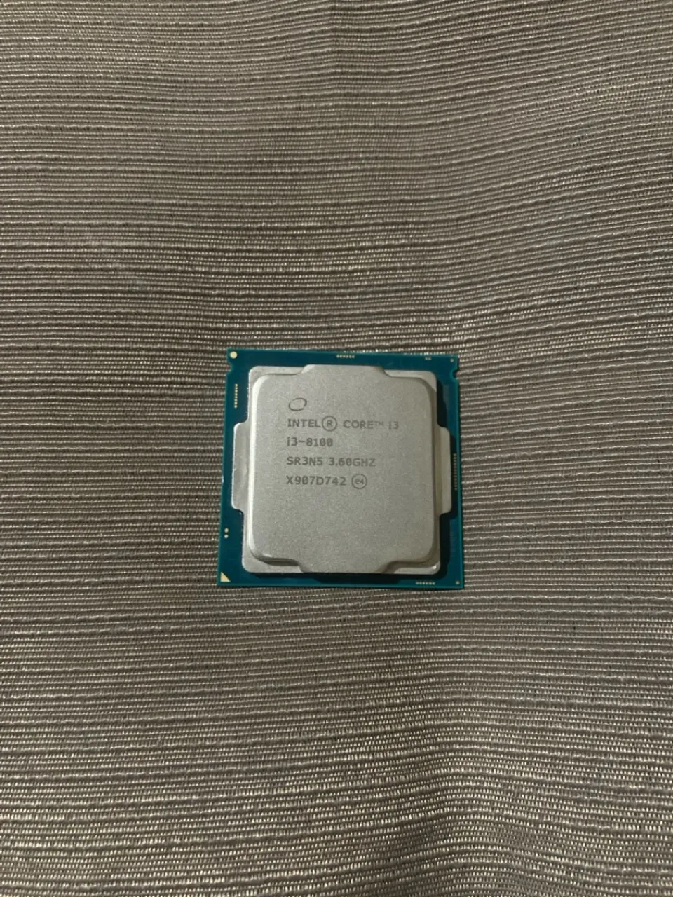 Processador Intel Core i3-8100