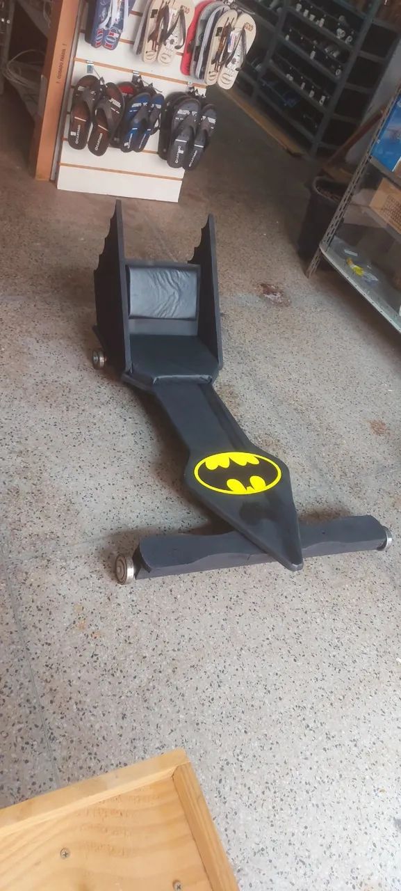 Batmovel de rolimã  - Foto 3