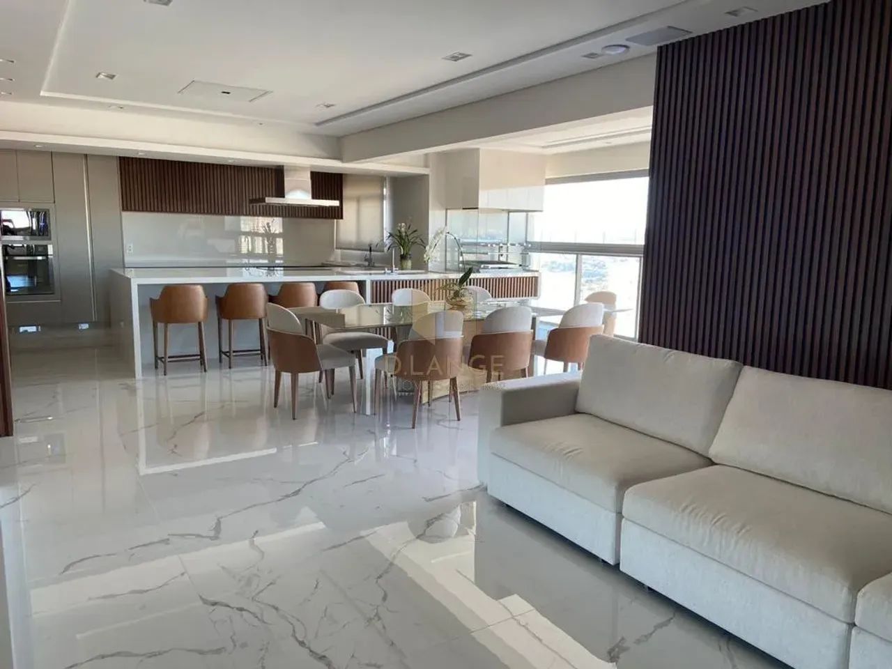 Apartamento à venda em Campinas, Bairro do Taquaral, com 3 suítes, com 155 m², Edifício Sa