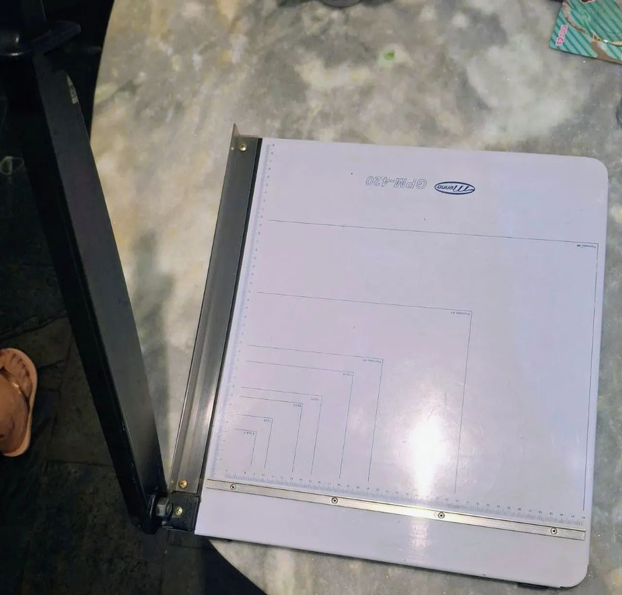 Guilhotina 64595630946177120