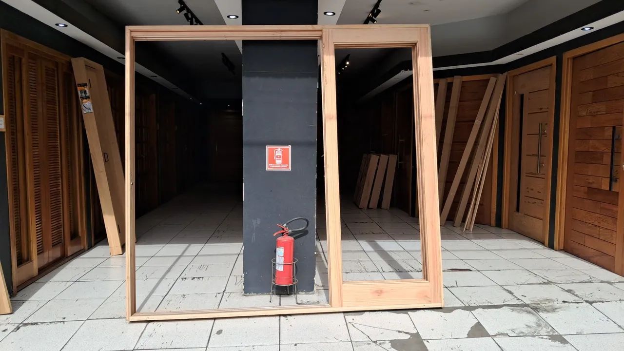 Porta balcão York 215x230mt parcelo até 10X no cartão sem juros  - Foto 2