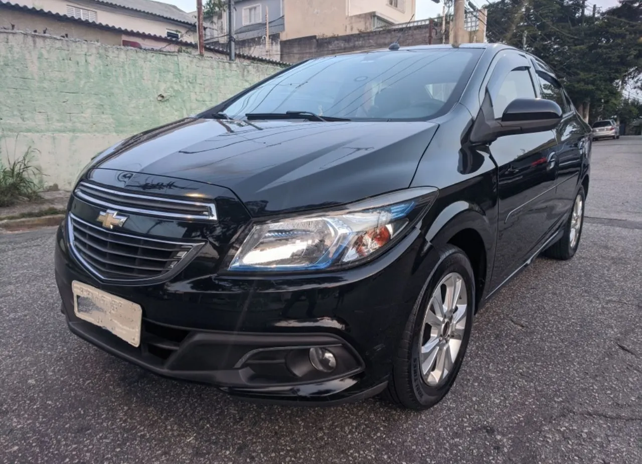 Prisma 2015 automático