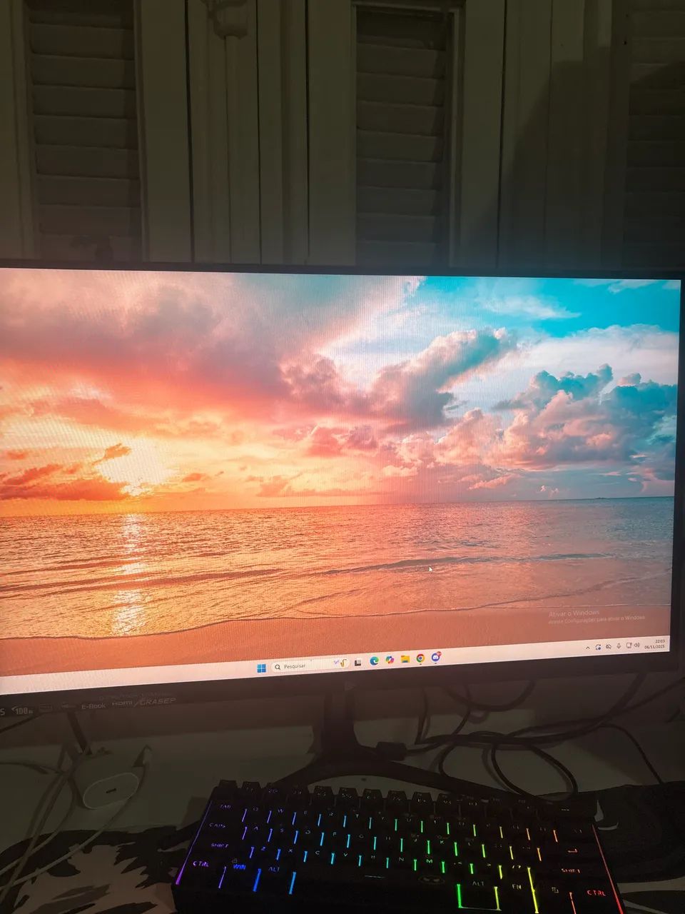 Monitor 100 hz64317906521987120