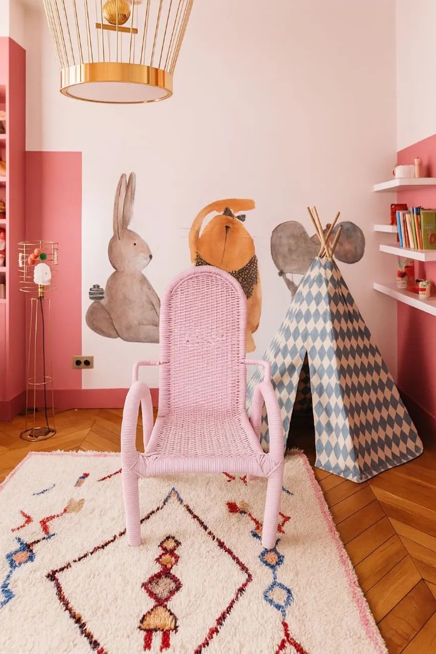 Cadeira Infantil de Fibra Sintética Rosa  - Foto 3