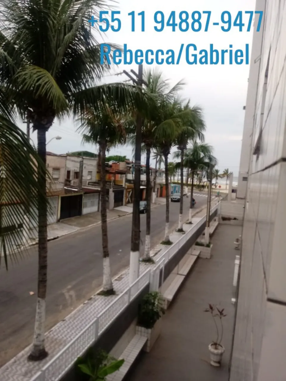 Kitão pé na areia mobiliado na Vila Mirim - Praia Grande/SP