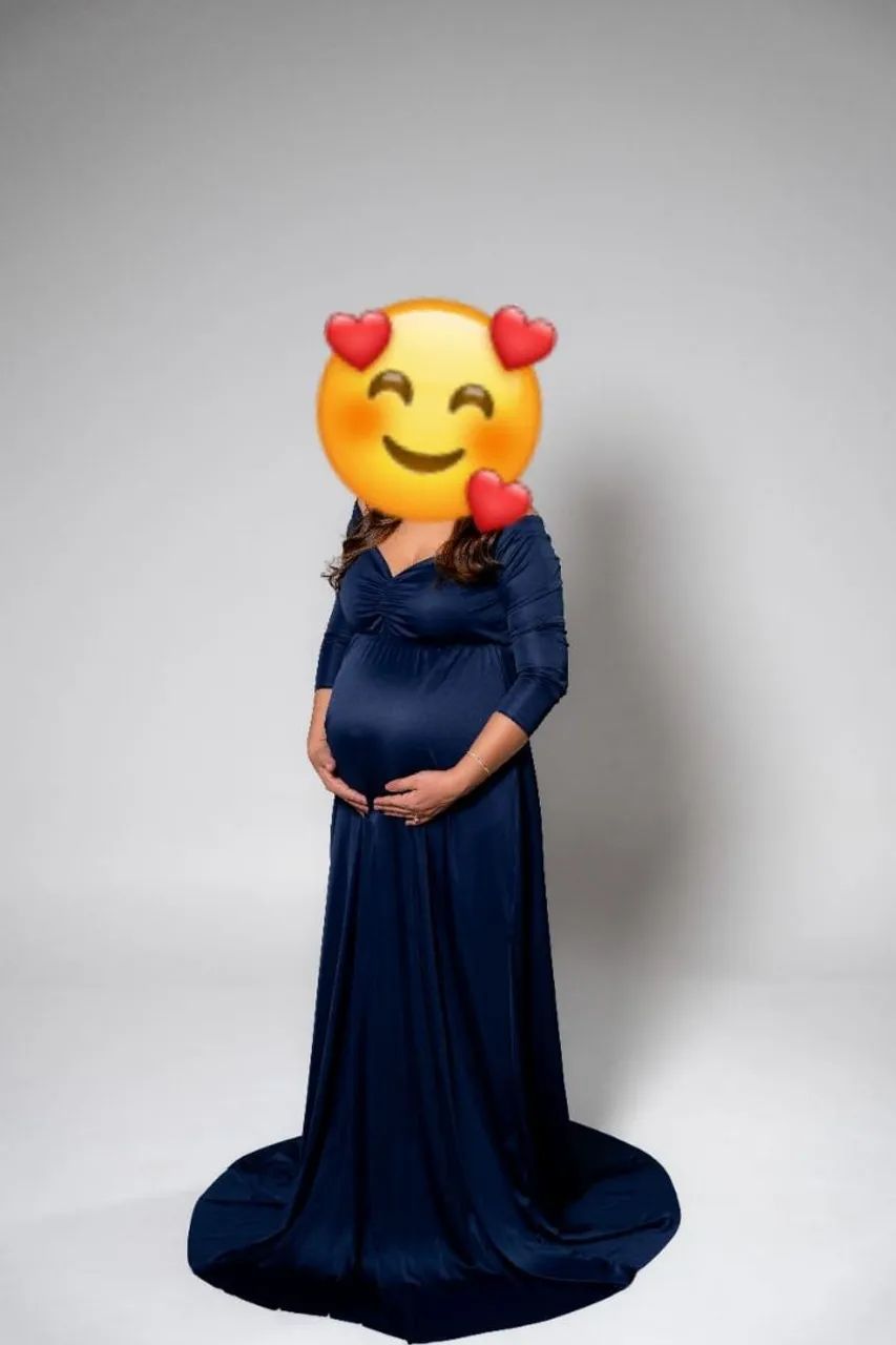 Vestido longo de gestante azul marinho 