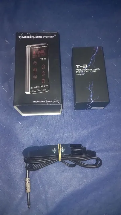 Kit Tattoo (Máquina, fonte, pedal, clipcord)