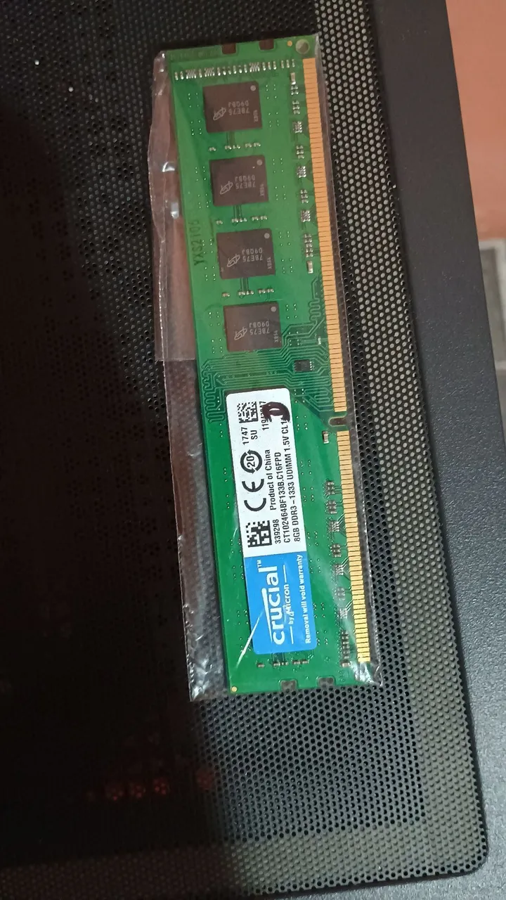 Vendo Memória RAM Crucial 8GB DDR3 1333MHz