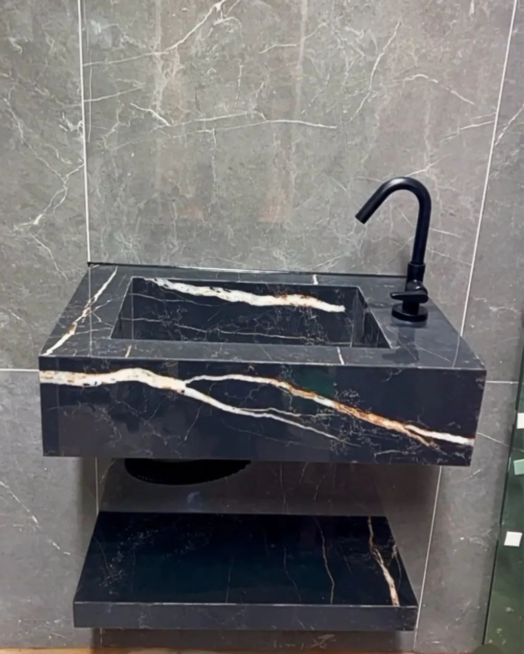 Cuba esculpida em porcelanato  - Foto 2