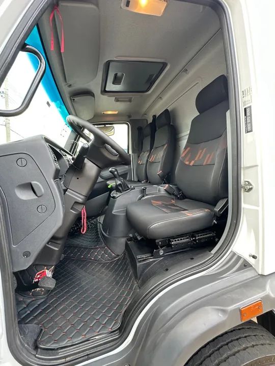 Mercedes benz Accelo 1016 - Foto 8