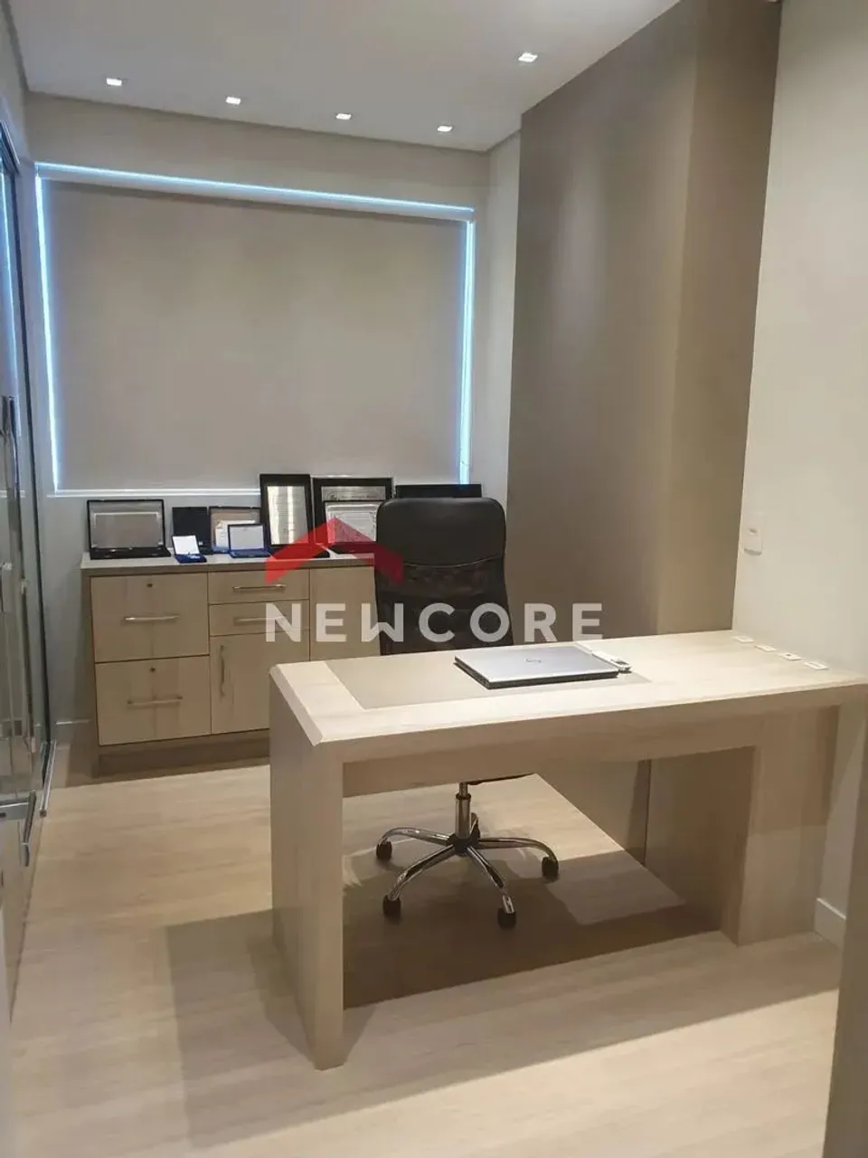 Sala comercial em Rua 1822 - Centro - Balneário Camboriú/SC