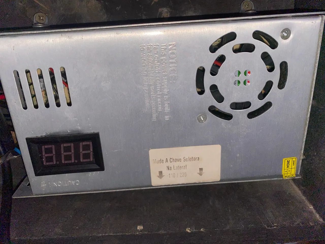 2 fonte boa uso no meu som toca de boa as 2 são de 50 