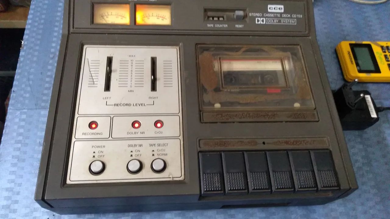 Gravador e toca-fitas vintage