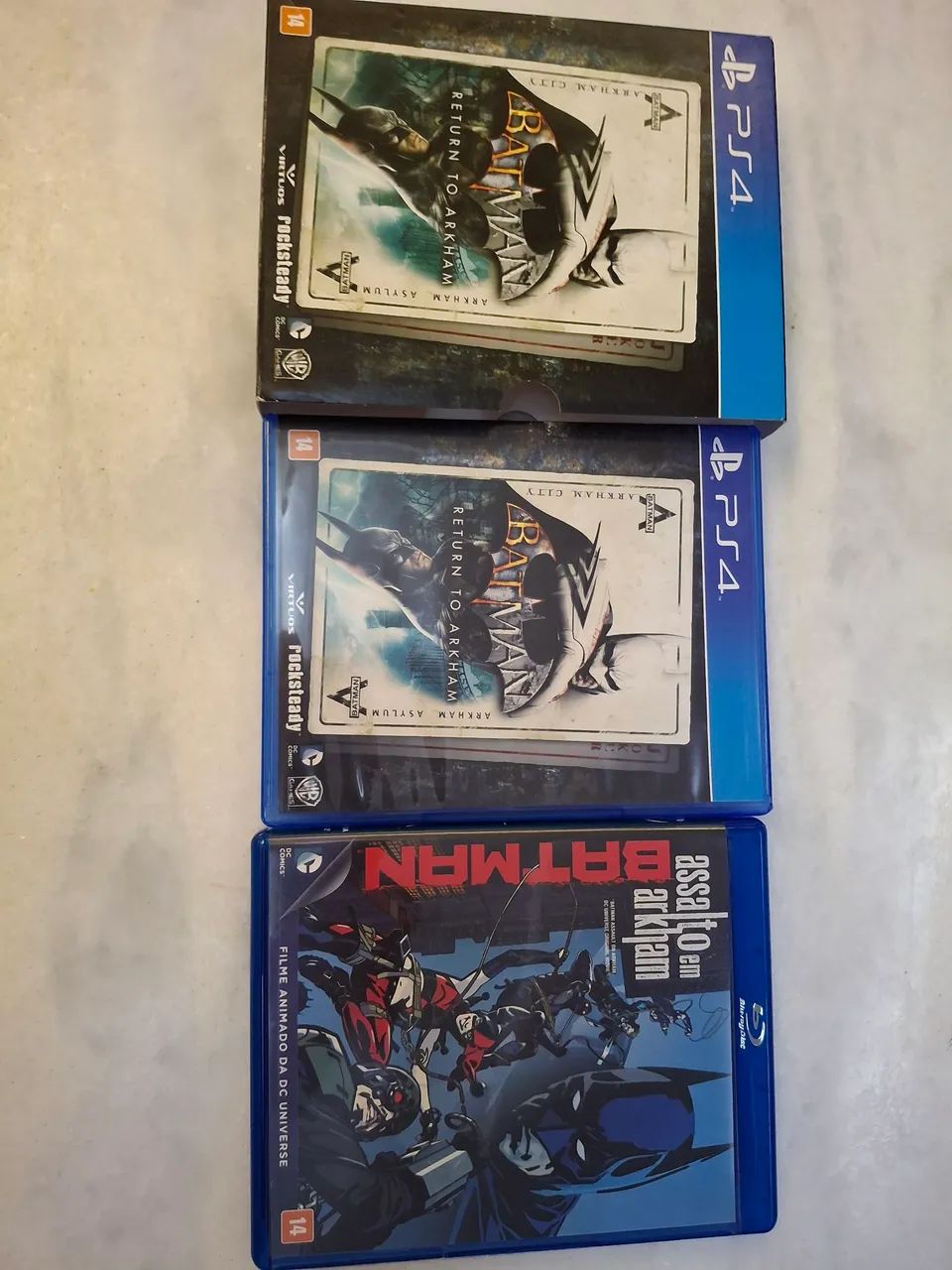 Batman: Return to Arkham (PS4) e Batman Assalto em Arkham (Blu-Ray) - Foto 3