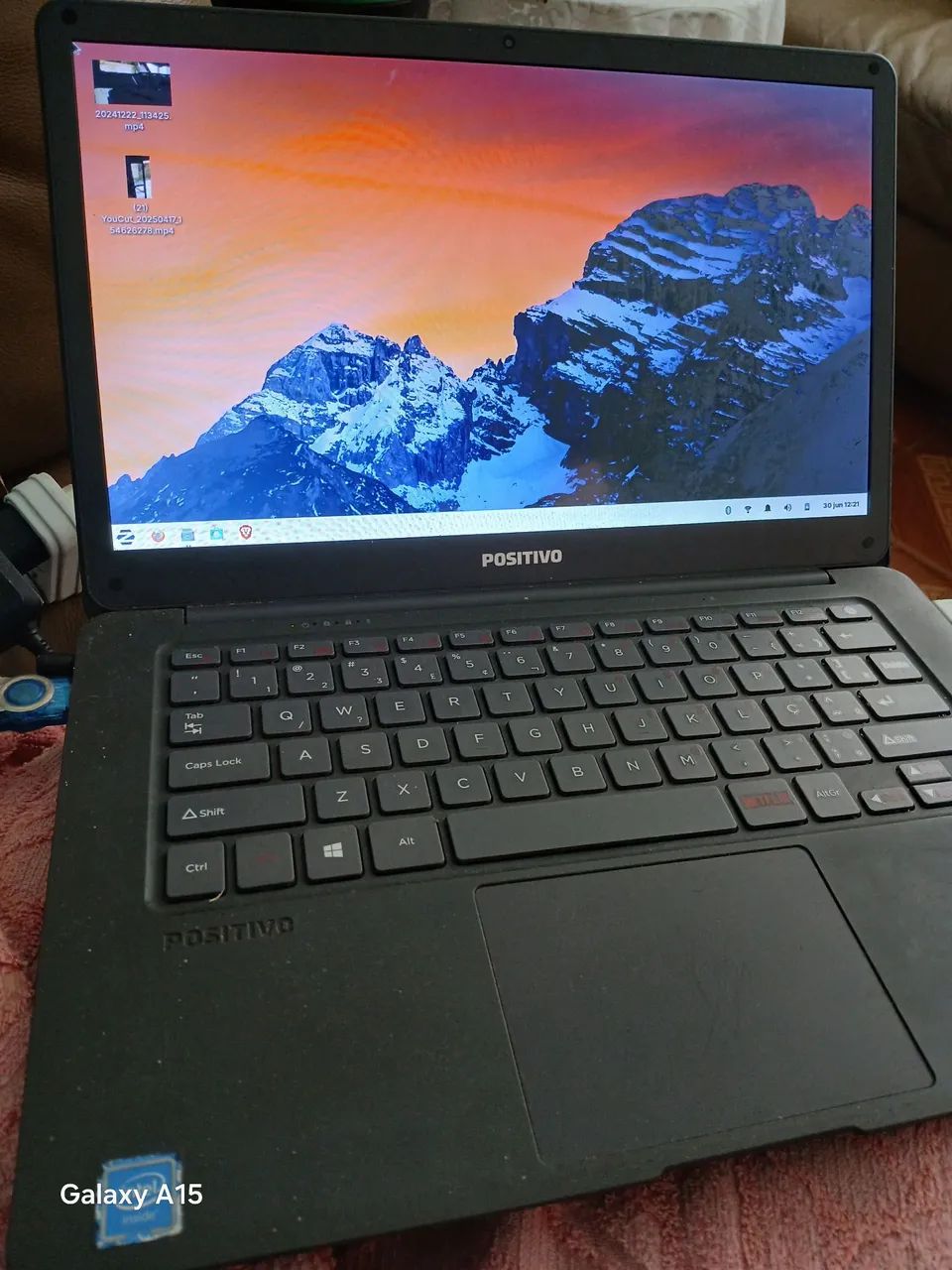 Notebook Positivo - Ideal para tarefas diárias