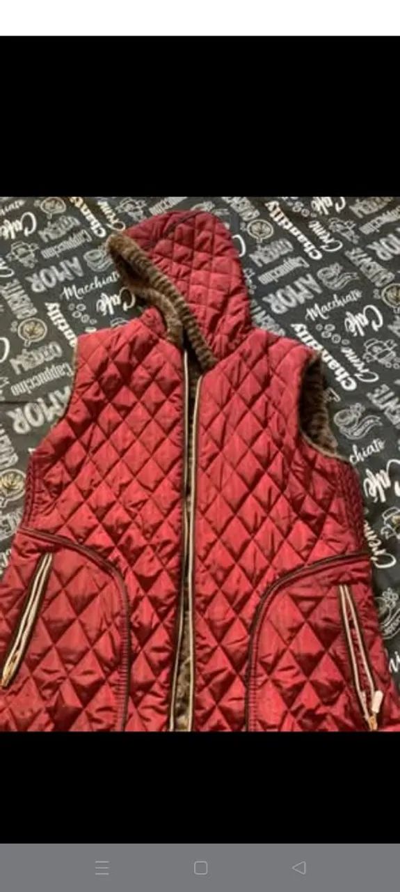 Coletor com capuz e vestido 