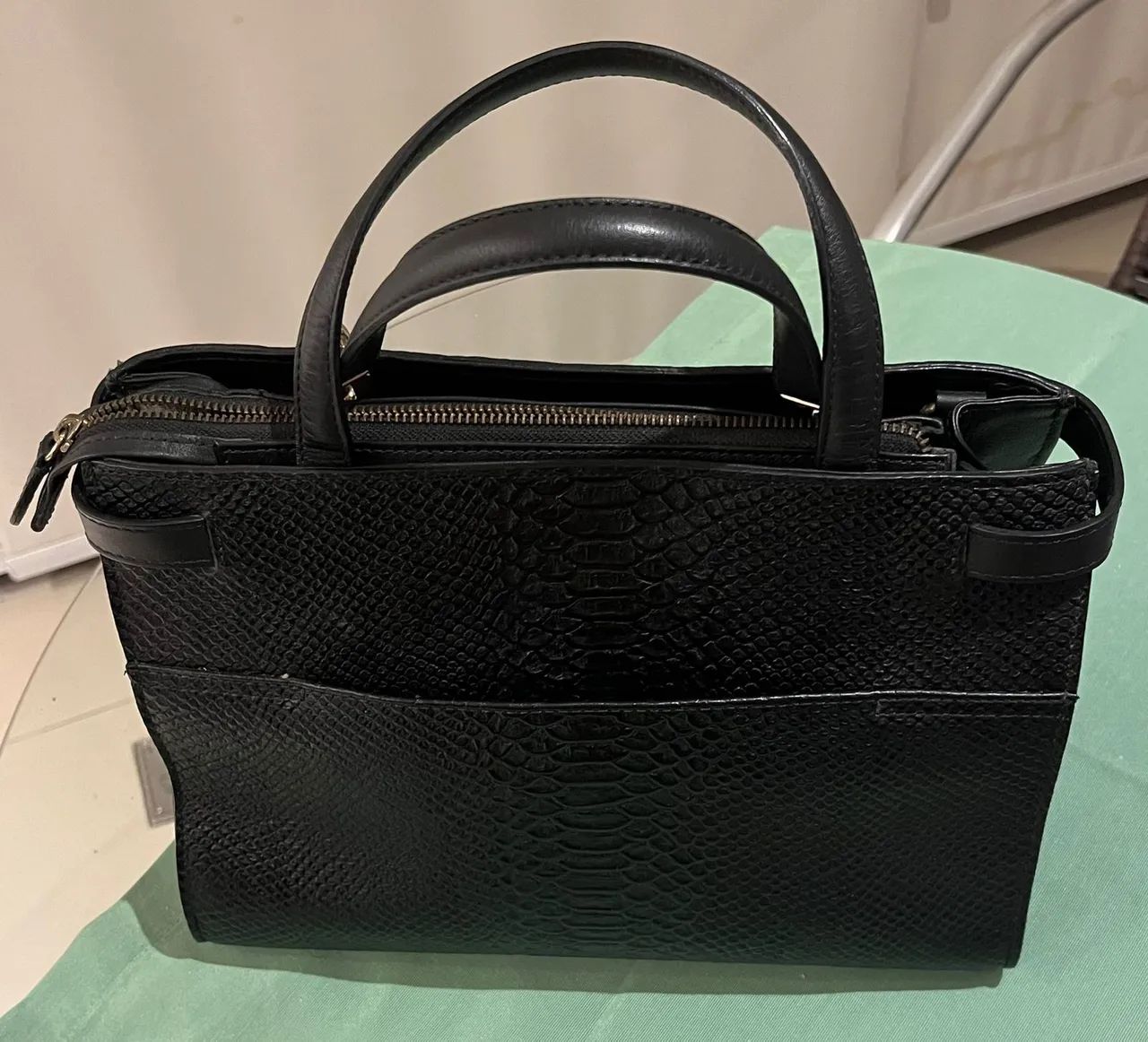 Bolsa em couro Arezzo - Foto 3