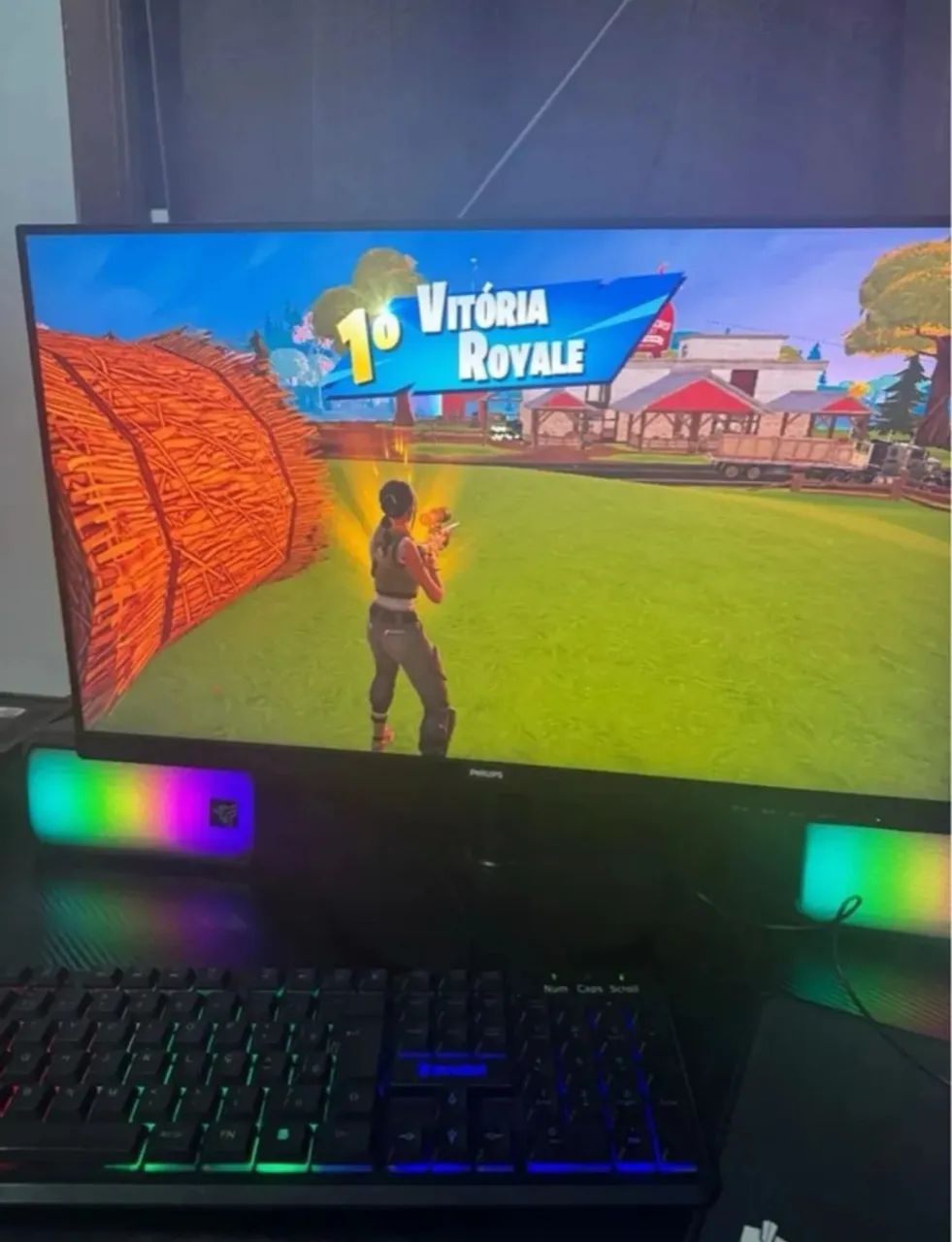 PC semi Gamer com vídeo integrado do processador Vega 7 troca somente por ps5 dou uma volt - Foto 2