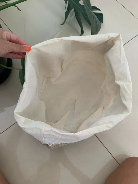 2 Un Cachepot de Juta forrado em algodão - Foto 2