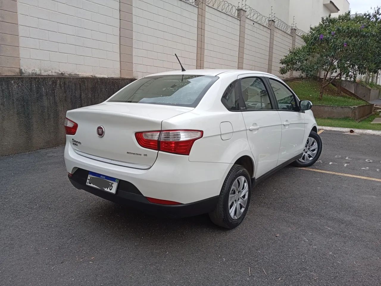 Fiat Grand Siena Attractive 1.4 completo! - Foto 4