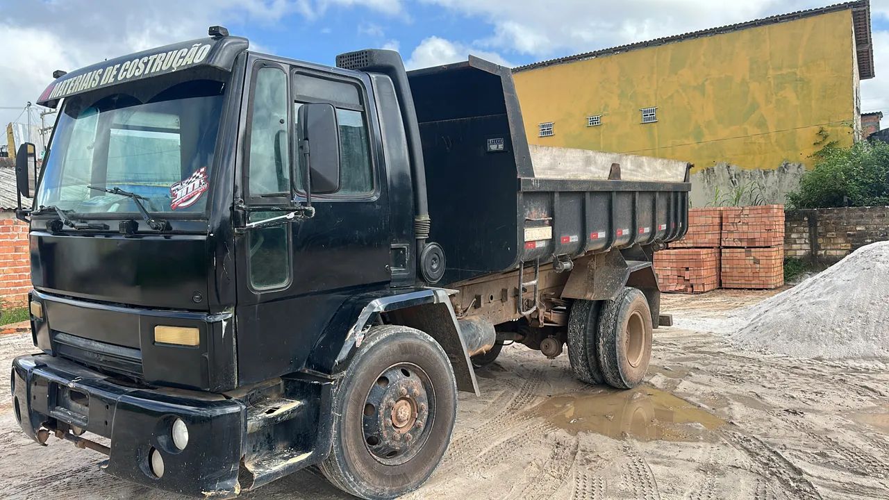FORD CARGO 1217