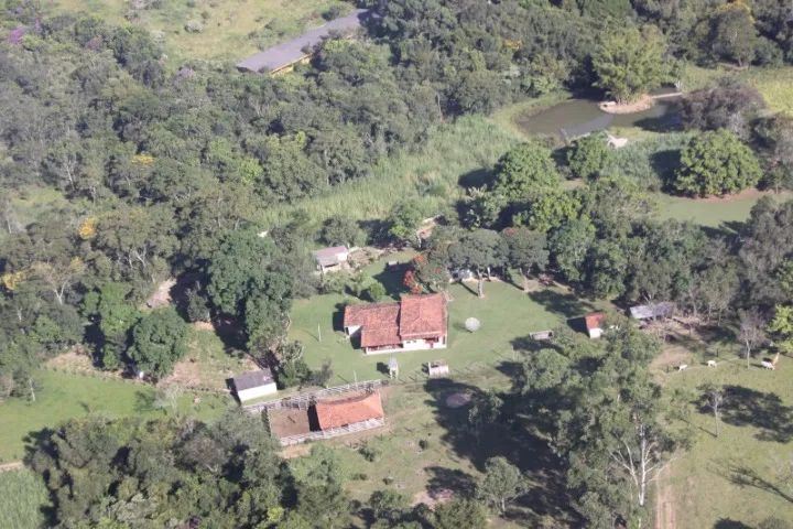 Sítio de 24 hectares - Foto 4