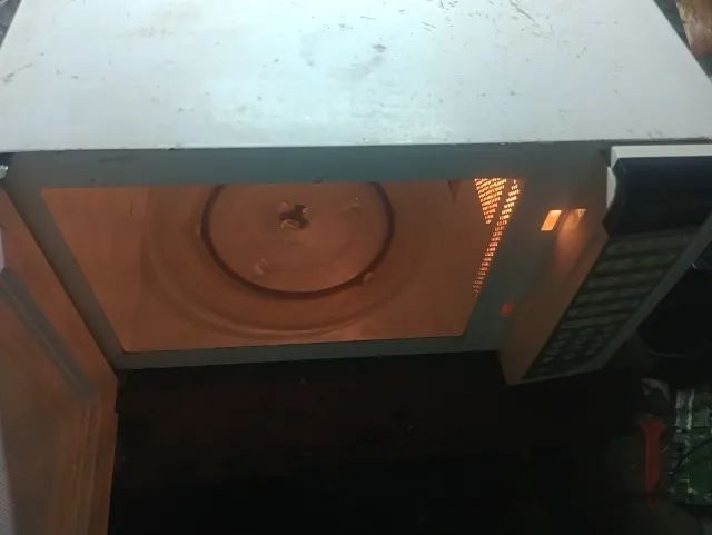 Forno micro ondas eletrolux - Foto 2