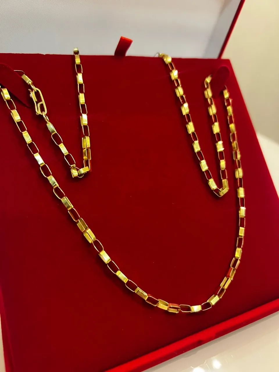 Cordão de ouro 18k, 70 cm, 14,7 g