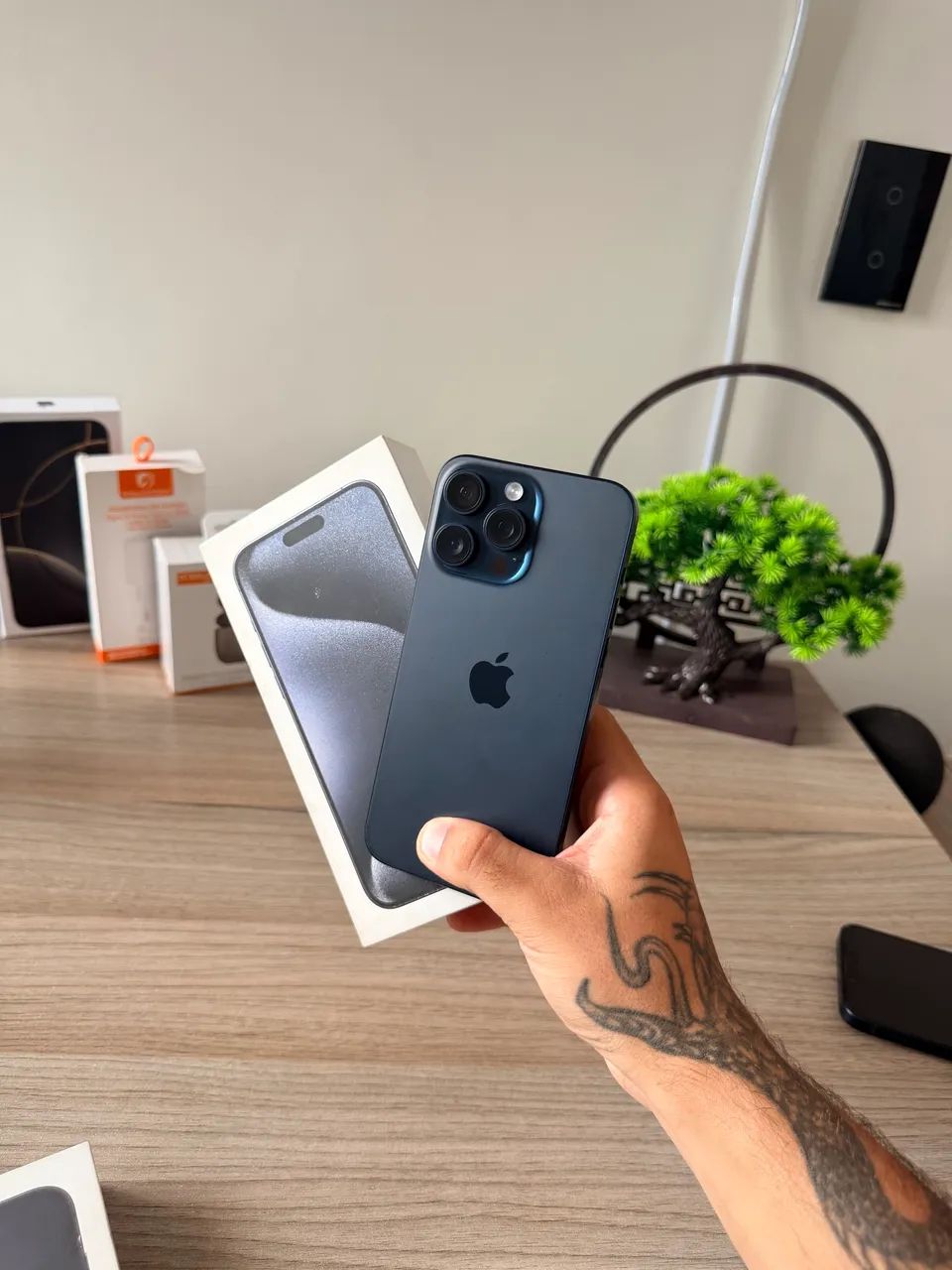 iPhone 15 PRO MAX 256GB - Foto 2