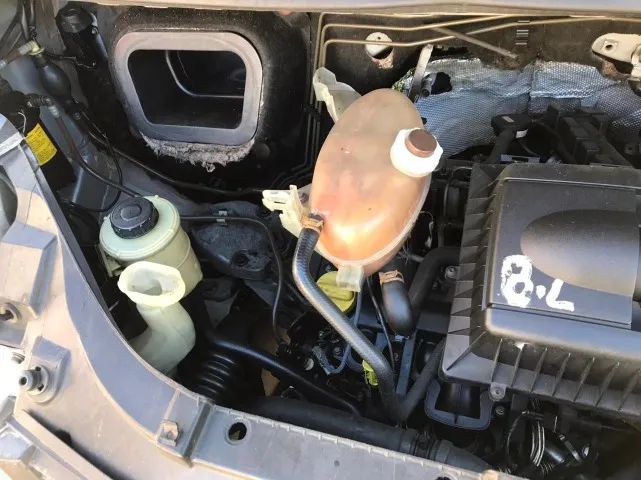 Renault Master Master 2.5 dCi Executivo 115cv 16L Dies 2013