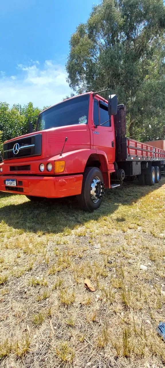Mercedes 1620 ano 97 carroceria caminhão em excelente estado de conservação...
