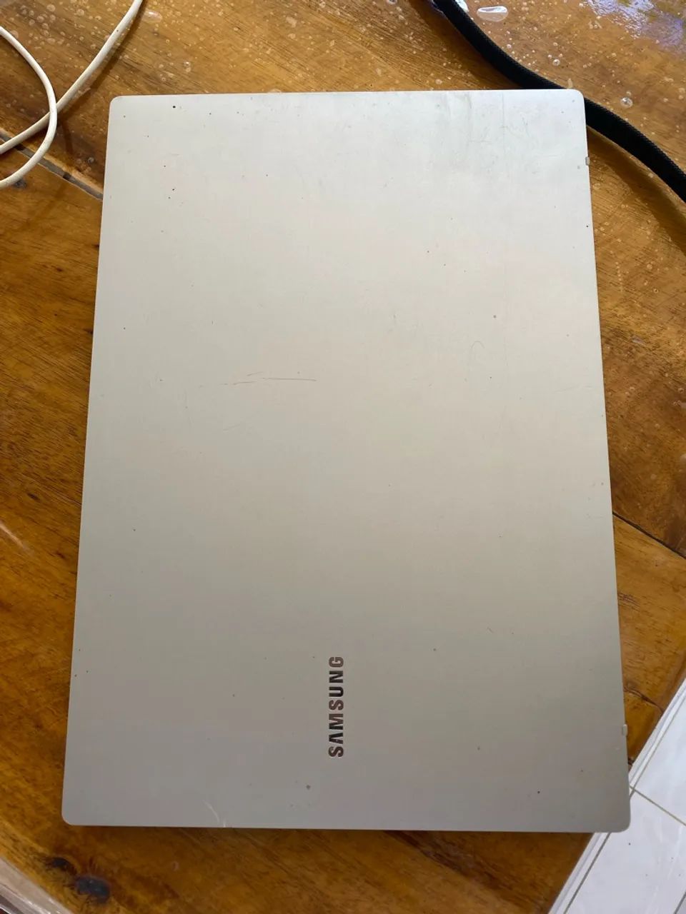 VENDO NOTEBOOK BOM PARA ESTUDOS 
