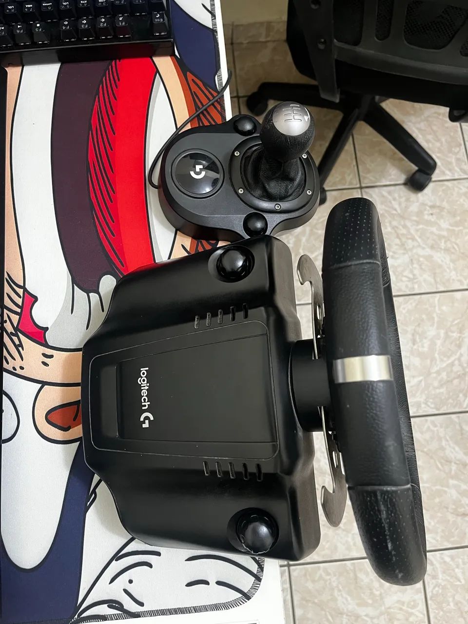 Volante Logitech  - Foto 3