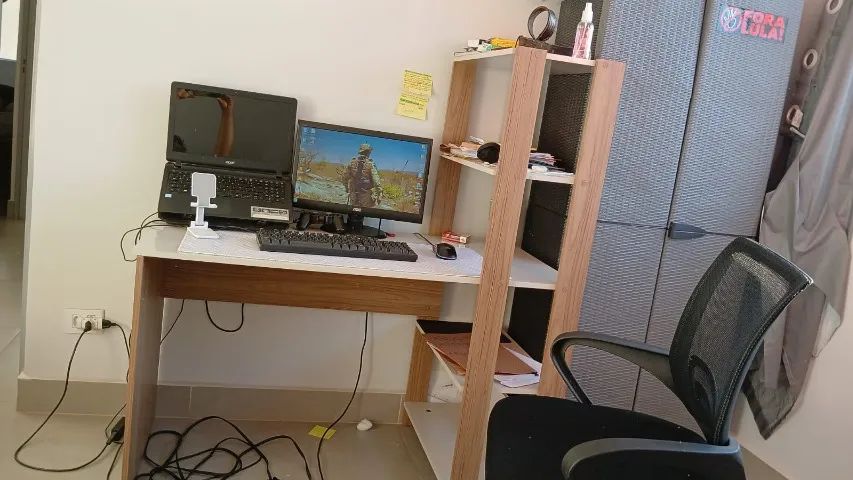 mesa de escritório nova