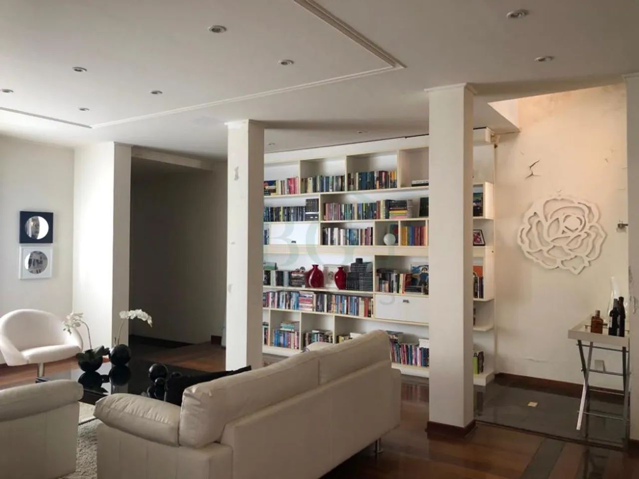 CASA COM EXCELENTE ACABAMENTO - Foto 4