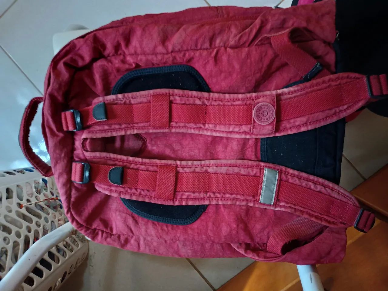 mochila kipling webmaster vermelha - Foto 4