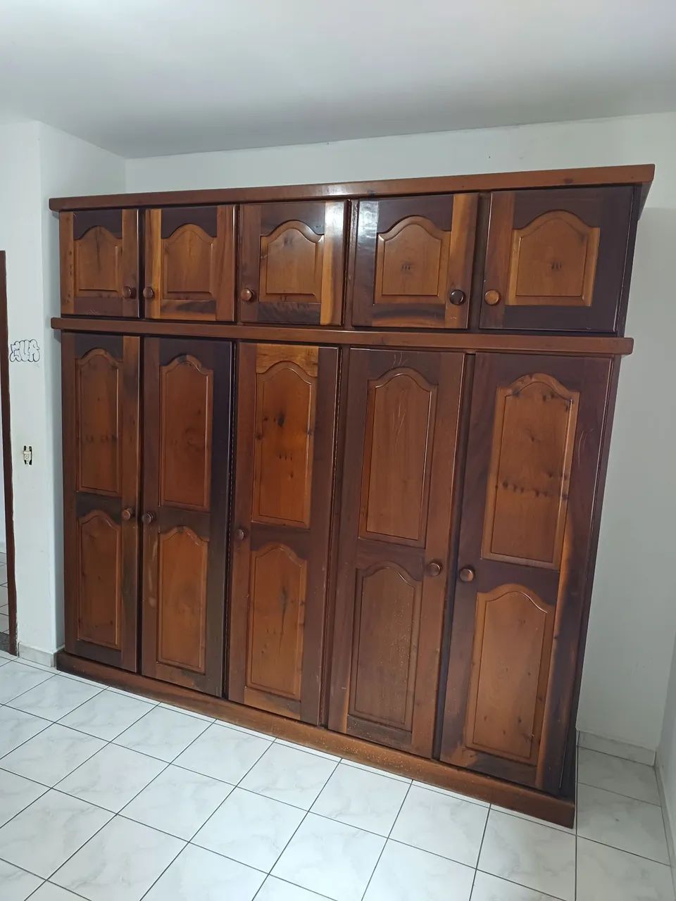 Guarda-Roupa Estilo Colonial 