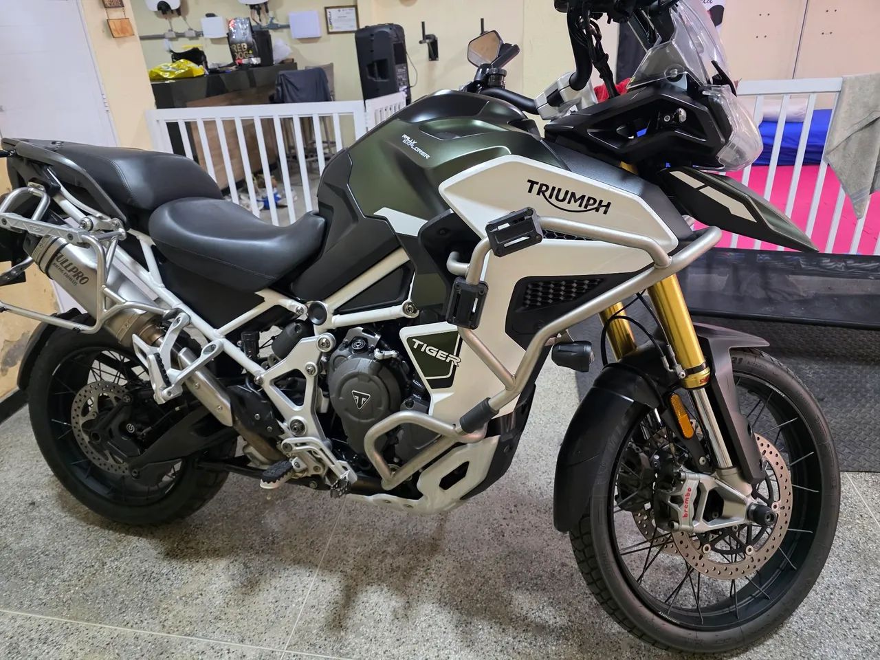 Triumph 1200 Rally Explorer 2022 - 1448261905 | OLX