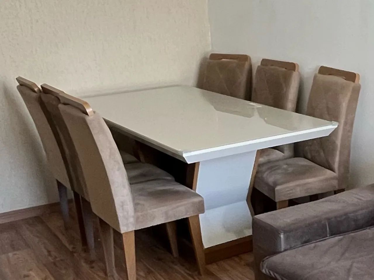 Mesa de vidro e 6 cadeiras - Foto 2