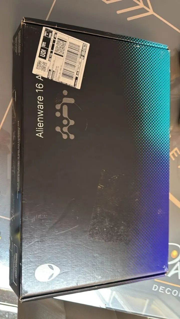 Notebook Gamer Alienware Aurora Core 7 32gb 3TB RTX 5040  - Foto 4